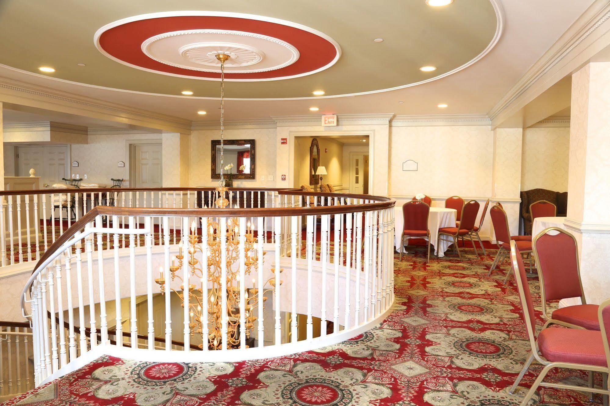 Inn At Міддлтаун Екстер'єр фото
